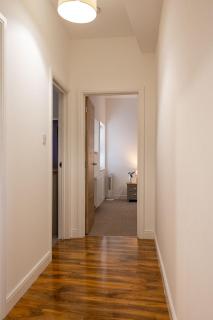 Spacious, Well-Equipped Apartment With Parking - 8