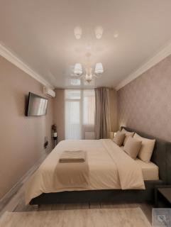RentHouse Apartments Premium Living - 8