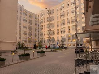 RentHouse Apartments Premium Living - 1
