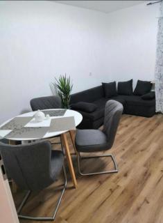 Ferienwohnung am Bahnhof Schwerte mit Balkon - 1