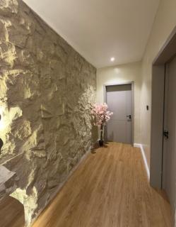 Premium 2 Bedroom Maisonette with Ps5 & Pool - 2