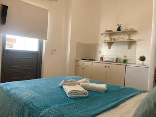 Agioi Apostoloi apartments - 2