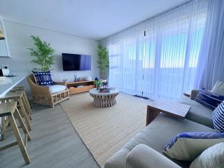 The View - Ocean Front - 2