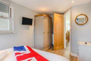 2 Bed in Dartmouth oc-c34971 - 1