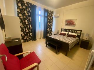 Nefele - Athens Airport Home - 0