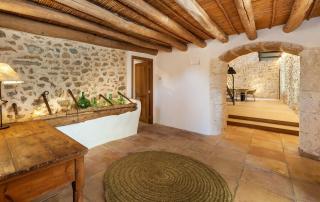 TENJA - Elegant Mallorcan finca with private pool and free WiFi - 2