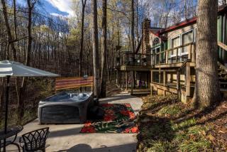 Whimsical Cabin Hottub Arcade Treehouse - 8