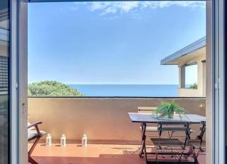 Roses House - 2