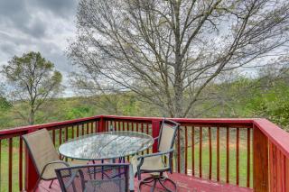 Military Family Retreat w/ Fire Pit on Route 66 - 2