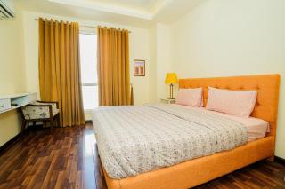 The Elysium Apartments with Views - 5