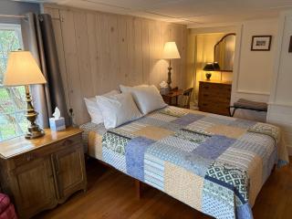 Hawks House Inn - 7