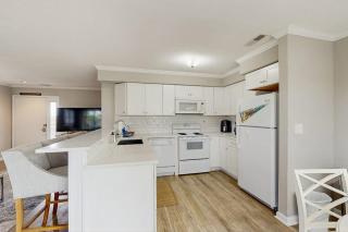 East of the Sun --- 39620 E Sun Dr #717 - 4
