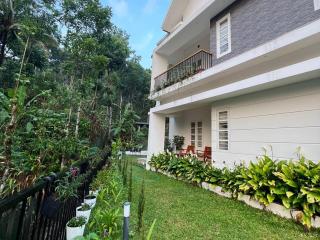 Trinity Villa Home Stay - 2