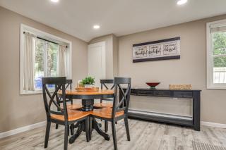 Walk to Theaters & Dining! Ridgefield Gem w/ Yard - 7