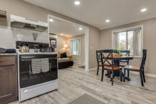 Walk to Theaters & Dining! Ridgefield Gem w/ Yard - 3