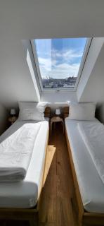 SkySuite Holiday Home - Viena - 7