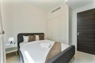 Modern 3 Bedroom Villa in DAMAC Hills 2 with Private Garden and Water Park Access - 5