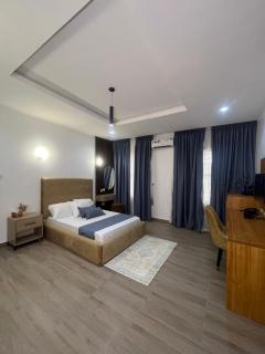 Ibaq Suites - 3