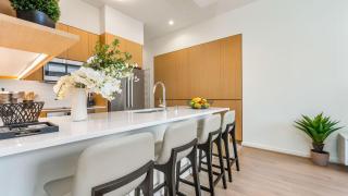 Honolulu Luxury Condo w Resort Amenities Private Courtyard Access - 2