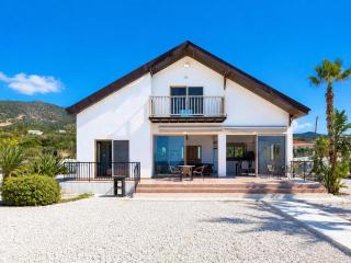 Villa Kochili - 9