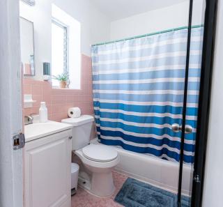 1BR Little Havana Gem with Free Parking - 7