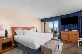 Deluxe Oceanfront King Room 3rd Floor - 0