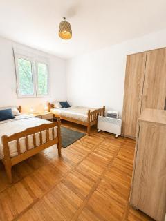 Welcome to our holiday home in Sutomore - 2