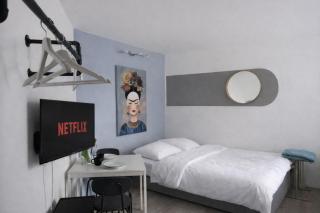 Renovated Cosy Schönbrunn Apartment - 8