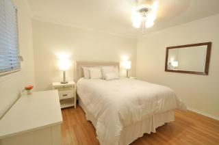 Austin Beautiful 2 Bedroom Condo - 7