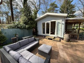 Detached holidayhome with private hot tub in Hoenderloo park Veluwshof - 6