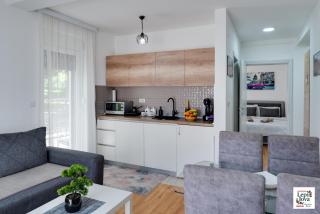 Lepi Jova SNEZNIK - 4