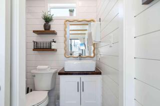 Tiny Home by the Sea: Beach Lover’s Dream - 4