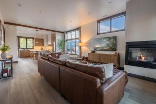 New Rowhome in Suncadia Social with Pool Access! - 0