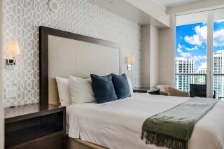Luxury King Suite, Heart of Coconut Grove - 4