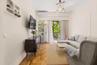 Cozy Two Bedroom Apt Near Katehaki Street & Metro - 9