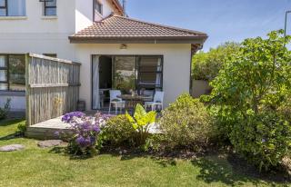 Garden View Studio - 9