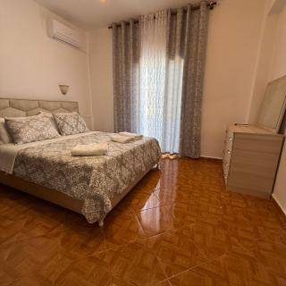Mayfair Apartment Ksamil - 2