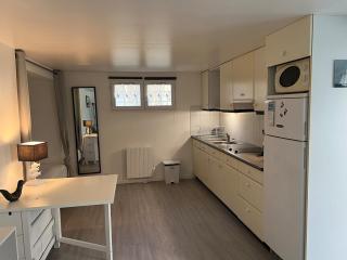 Studio in cul-de-sac near the beach and the center - 3