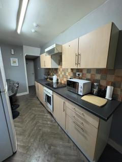 Budget Friendly Double Private Room - 2