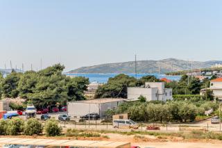 Deluxe suite, 3 bedrooms, 2 bathrooms, parking - 3