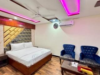 Rose Family Lodges - 7