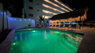 Cana Life Breeze Los Corales Beach Residences A3 - 6