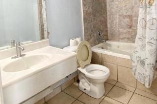 Best Budget Inn San Marcos, TX - 1
