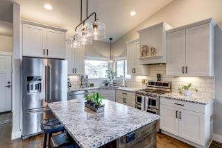 Next to Public Golf Course! Kalispell Townhome - 2