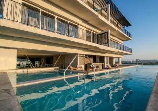 Modern apartment near the beach - 0