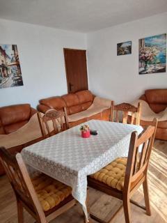 Maja Apartman - Igalo - 1