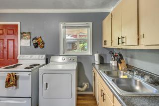 Great for Group & Work Stays! Decatur Unit By Dtwn - 2