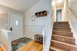 'The Highland Thistle' Poconos Escape w/ Game Room - 1