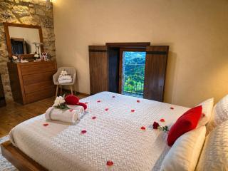 Casa Favo de Mel - Jacuzzi & Piscina - Refúgio na Montanha - 1