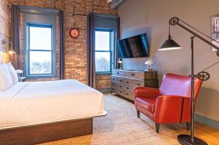 124 Lofts - Downtown Dundee - Walk to Dining - 7